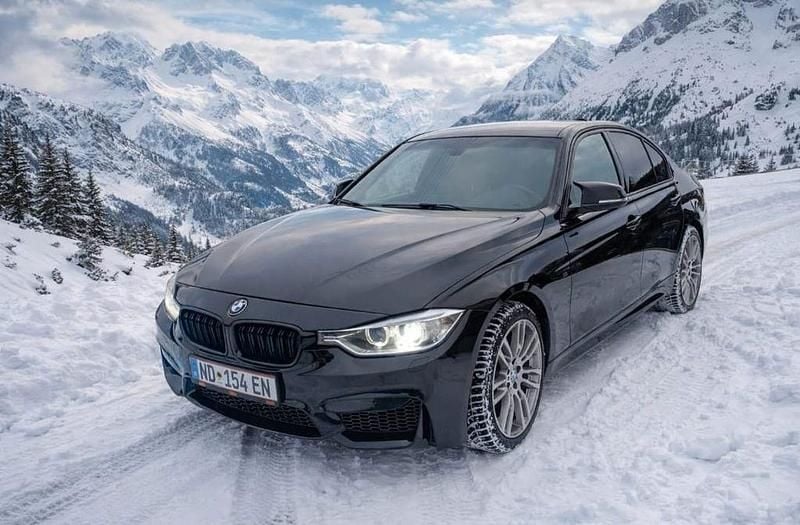 Schwarz Gebraucht 2015 BMW 318 M Sport Limousine | 8.500 € (Superpreis) - Bild 1/4