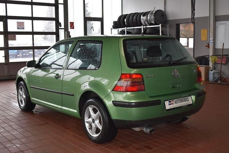 Gebraucht VW Golf III 75 PS (55 kW) 1998 Grün Limousine