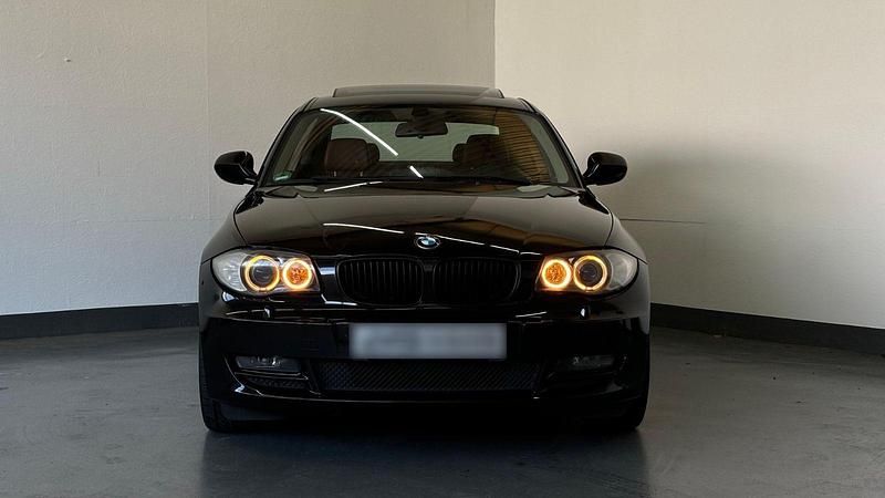 Gebraucht BMW 118 Coupé 143 PS (105 kW) 2010 Schwarz Coupé