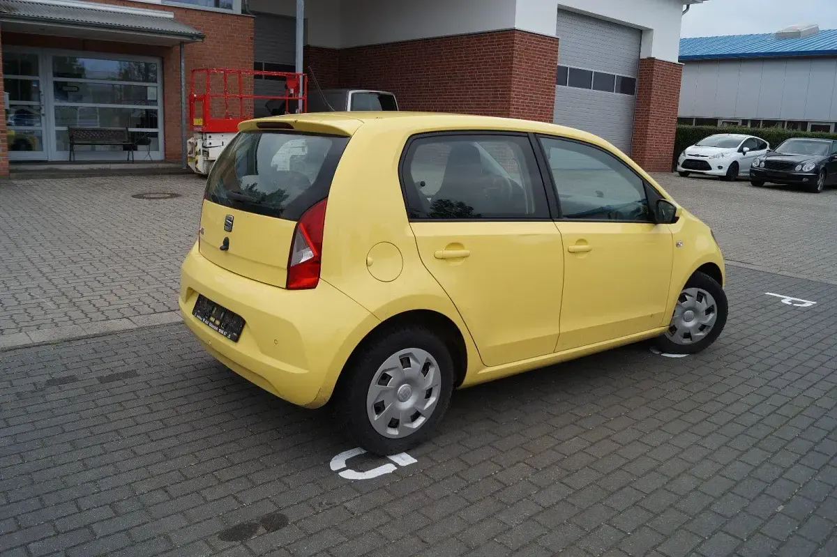 Gebraucht Seat Mii Style 60 PS (44 kW) 2018 Gelb Kleinwagen