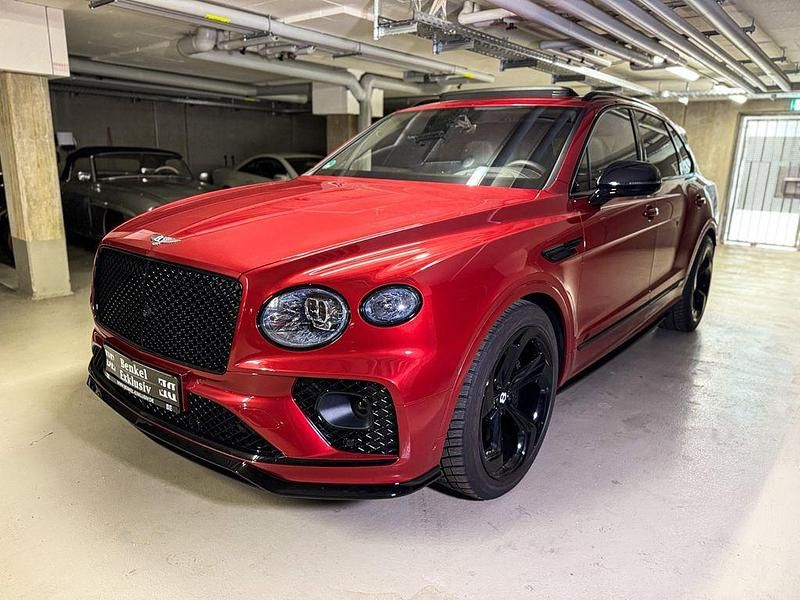 Gebraucht Bentley Bentayga 551 PS (405 kW) 2022 Rot SUV