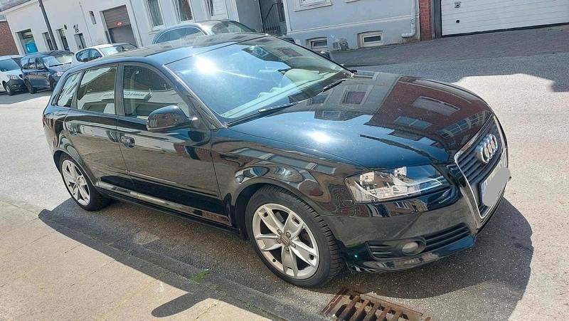 Schwarz Gebraucht 2009 Audi A3 Comfort Kleinwagen | 5.200 € (Guter Preis) - Bild 1/4