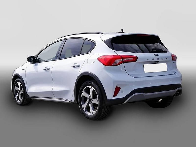 Gebraucht Ford Focus Active 155 PS (114 kW) 2022 Weiß Limousine