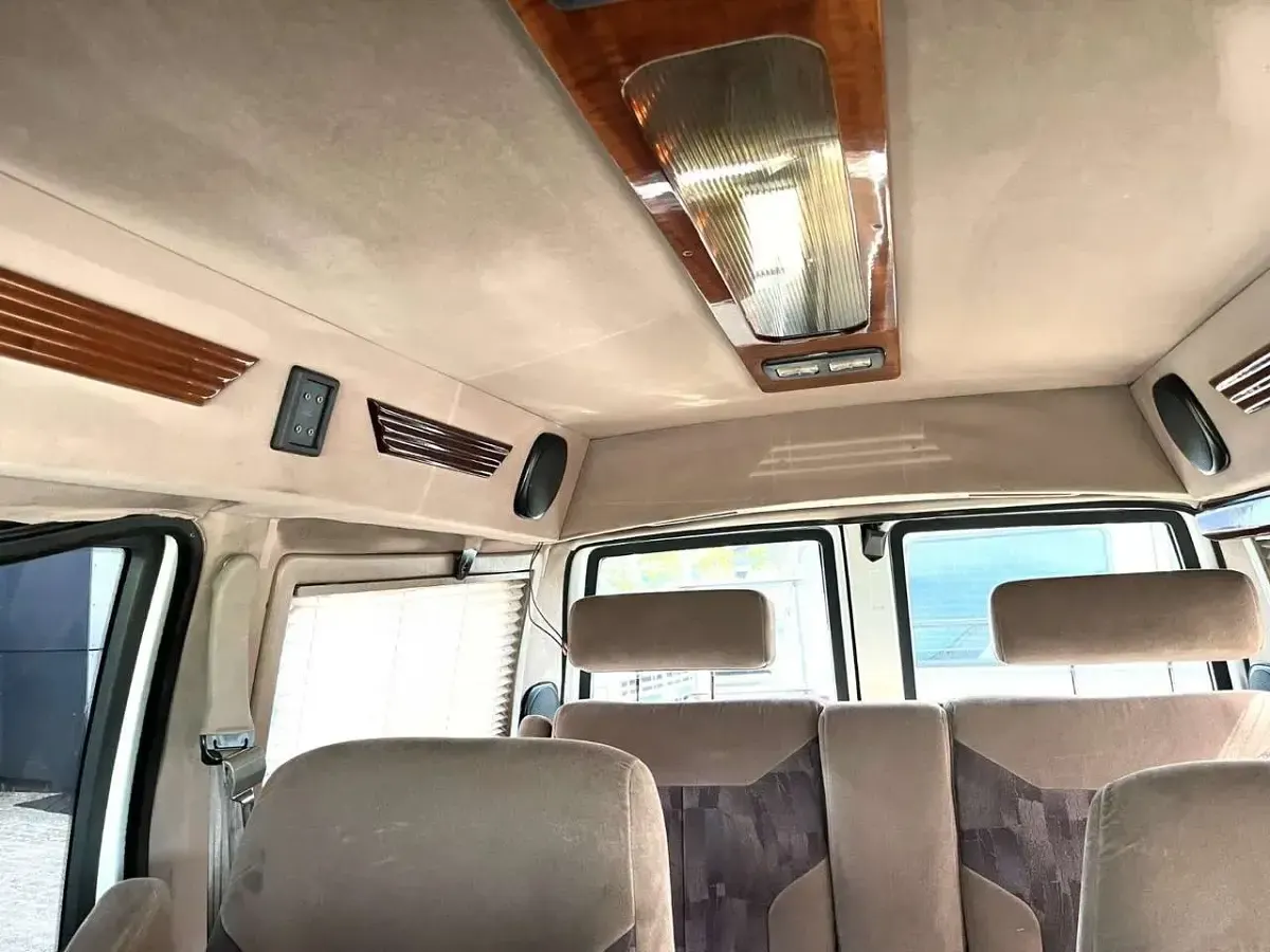 Używany GMC Safari 190 KM (139 kW) 1996 Biały Minivan