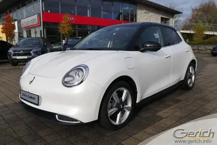 Moonlight white / starry black metallic Gebraucht 2024 Ora 03 | 28.790 € (Fairer Preis) - Bild 1/4