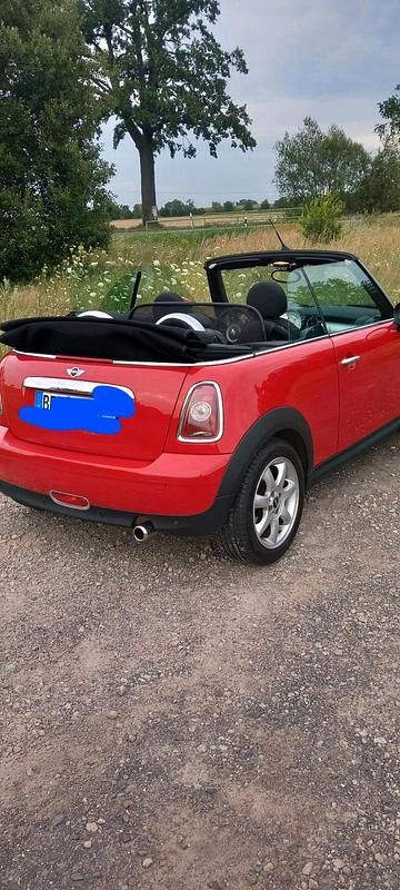 Gebraucht Mini Cooper Cabriolet 120 PS (88 kW) 2009 Rot Cabrio