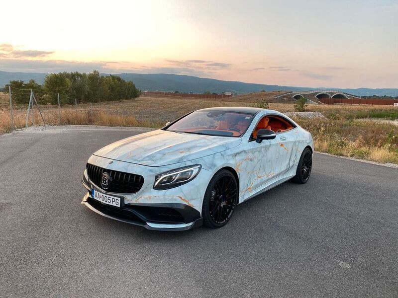 Weiß Gebraucht 2014 Mercedes S63 AMG AMG Coupé | 70.000 € - Bild 1/4