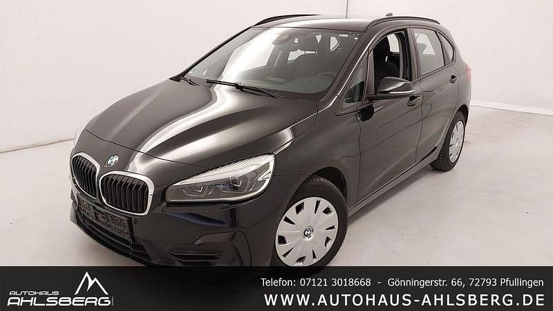 Schwarz Gebraucht 2020 BMW 218 Active Tourer Performance Van / Kleinbus | 18.900 € (Fairer Preis) - Bild 1/4