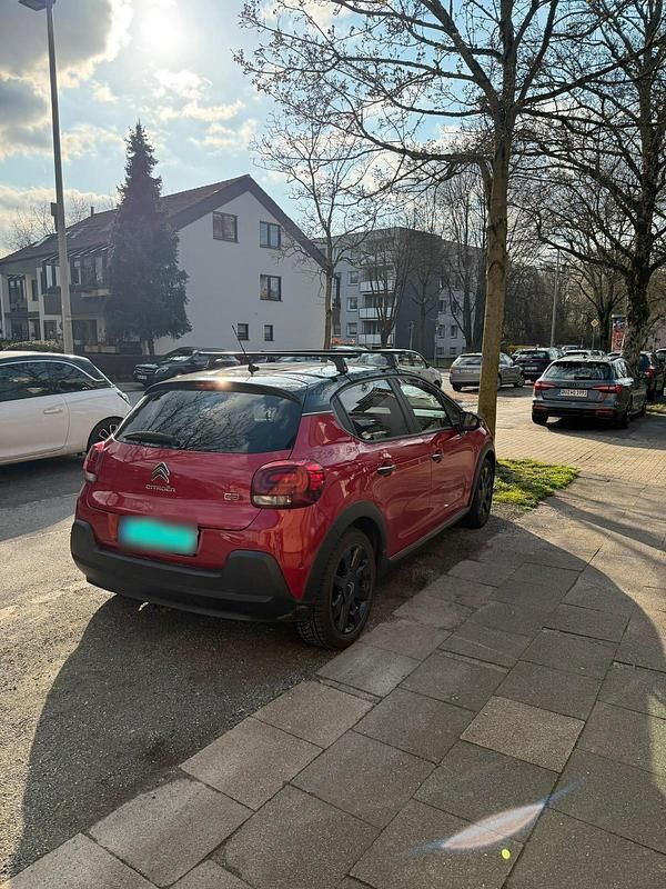 Gebraucht Citroën C3 82 PS (60 kW) 2018 Rot Kleinwagen