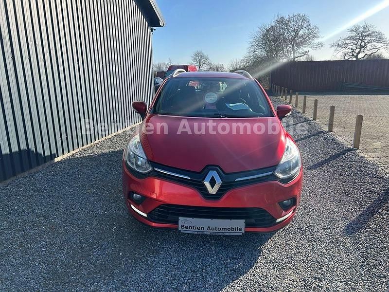 Gebraucht Renault Clio IV 90 PS (66 kW) 2019 Rot Limousine