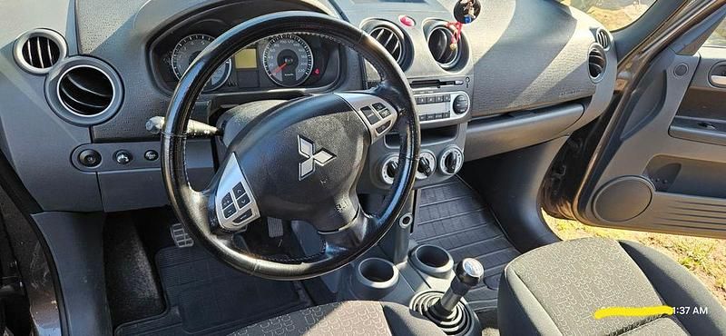 Gebraucht Mitsubishi Colt Top 95 PS (69 kW) 2011 Andere farben Kleinwagen