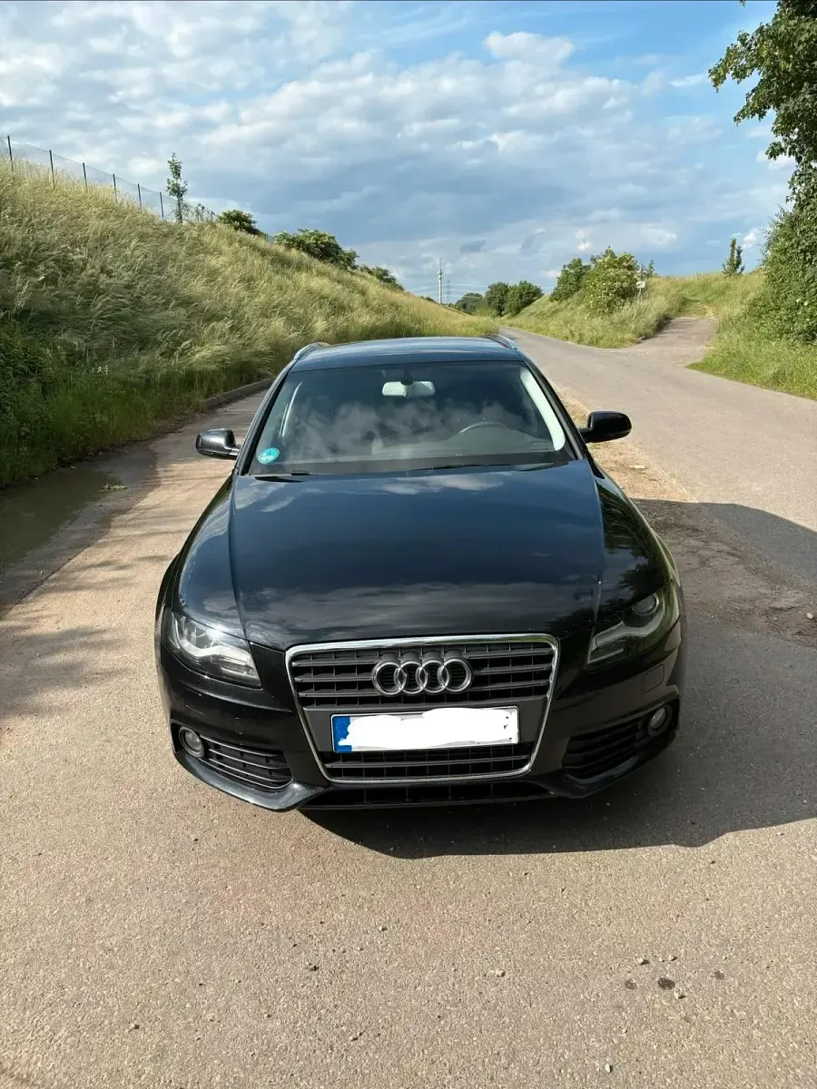 Gebraucht Audi A4 143 PS (105 kW) 2011 Schwarz Kombi