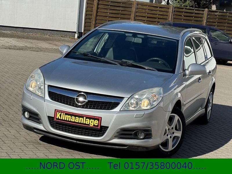 Gebraucht Opel Vectra Edition+ 150 PS (110 kW) 2007 Silber Kombi