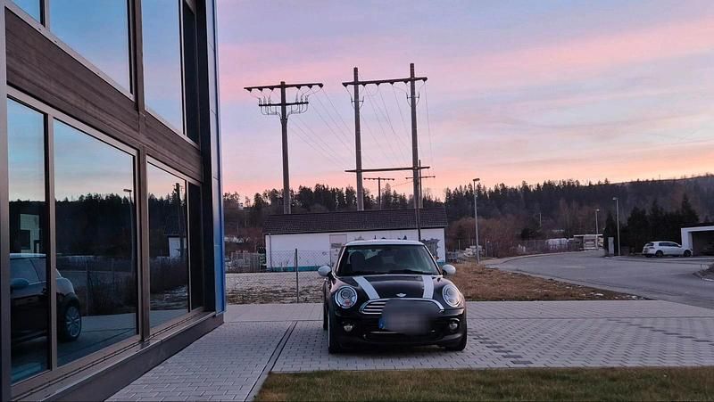 Gebraucht Mini Cooper 122 PS (89 kW) 2011 Schwarz Kleinwagen