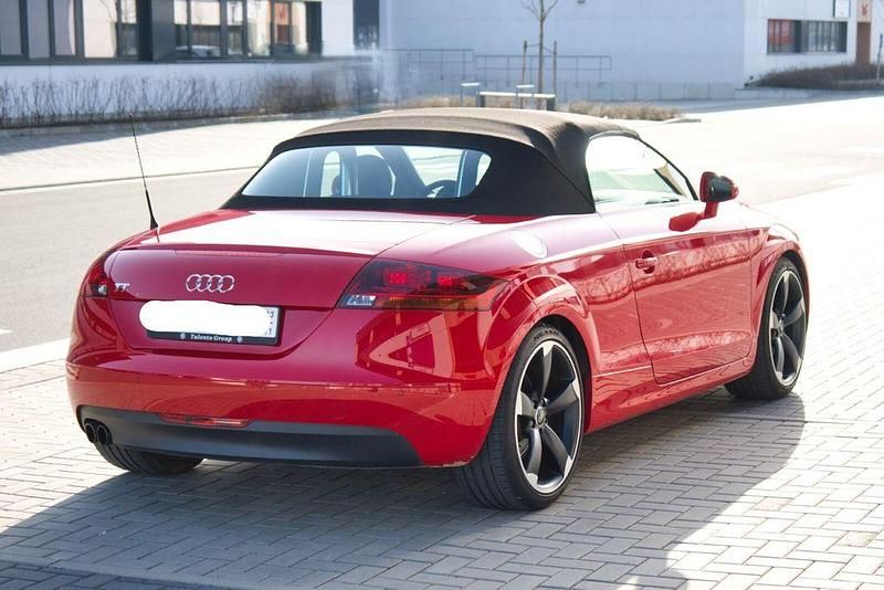 Gebraucht Audi TT Roadster Design 200 PS (147 kW) 2008 Rot Cabrio