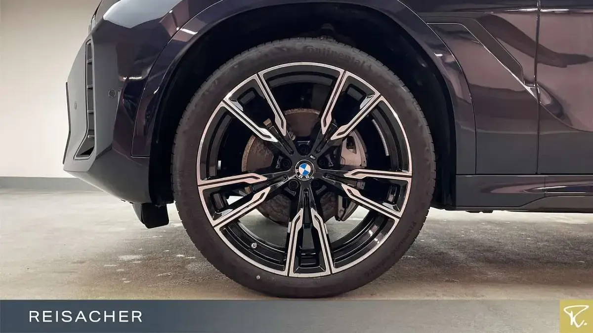 Gebraucht BMW X6 Performance 340 PS (250 kW) 2025 Carbonschwarz metallic SUV