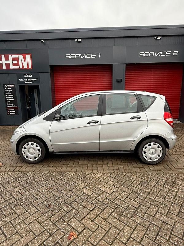 Gebraucht Mercedes A150 95 PS (69 kW) 2008 Silber Kleinwagen