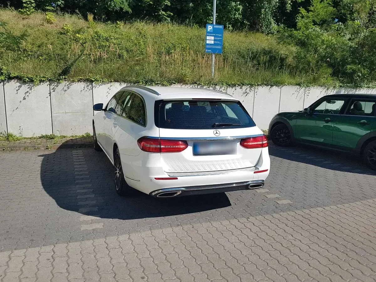 Gebraucht Mercedes E250 Exclusive 211 PS (155 kW) 2017 Weiß Kombi