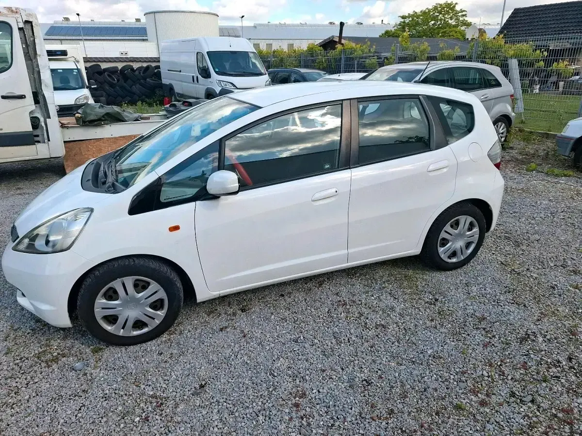 Gebraucht Honda Jazz 90 PS (66 kW) 2011 Kleinwagen