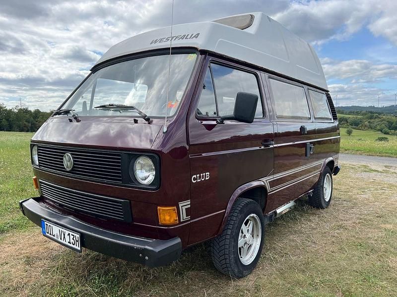 Second-hand VW T3 79 CP (58 kW) 1984 Roșu Van