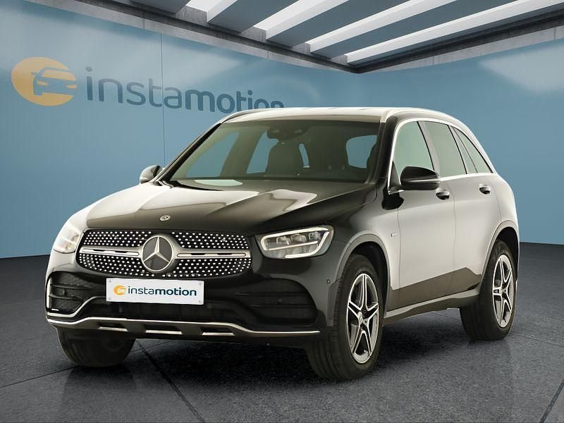 Schwarz Gebraucht 2021 Mercedes GLC300e SUV | 38.449 € (Teuer) - Bild 1/4