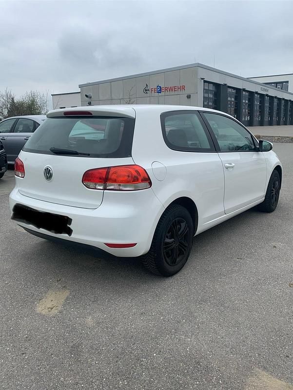 Second-hand VW Golf 80 CP (58 kW) 2009 Alb Coupe