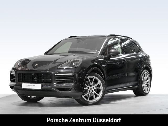 Tiefschwarzmetallic Gebraucht 2021 Porsche Cayenne SUV | 92.900 € - Bild 1/4