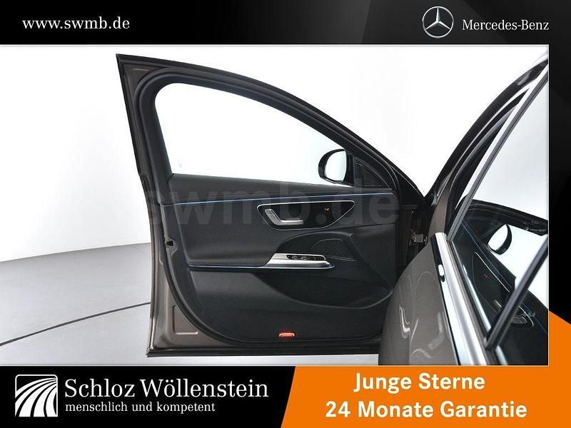 Gebraucht Mercedes E300 AMG 313 PS (230 kW) 2025 Braun Kombi