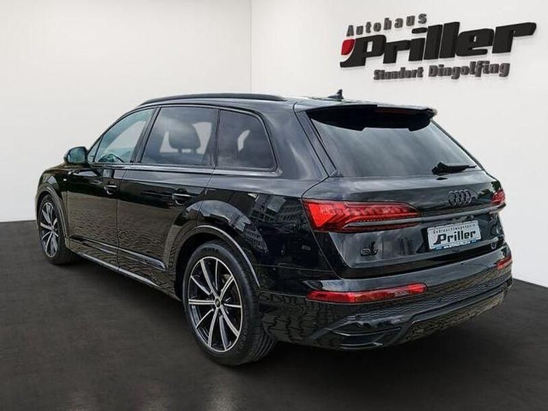 Gebraucht Audi Q7 Competition 286 PS (210 kW) 2023 Schwarz SUV