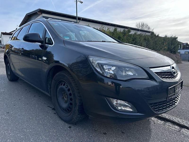 Other Gebraucht 2012 Opel Astra Selection Kombi | 1.900 € (Superpreis) - Bild 1/4