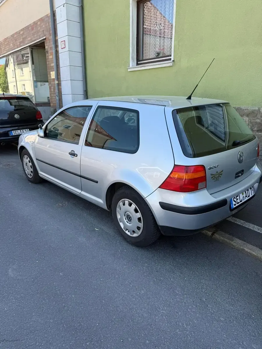Używany VW Golf IV 101 KM (74 kW) 2000 Szary Hatchback