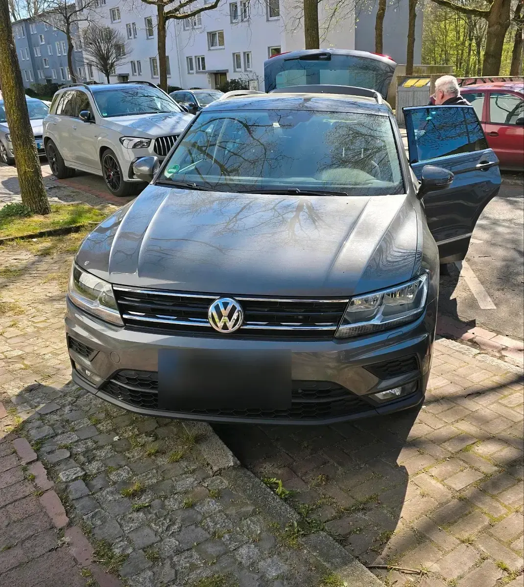 Gebraucht VW Tiguan Join 125 PS (91 kW) 2018 Grau SUV