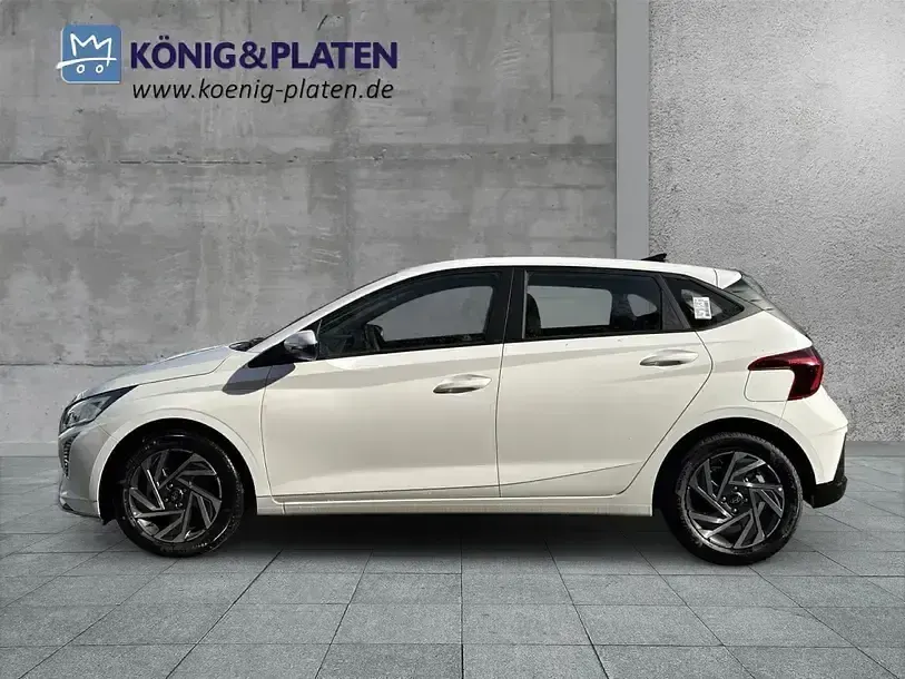 Gebraucht Hyundai i20 Trend 101 PS (74 kW) 2025 Atlas white (weiß) Kleinwagen