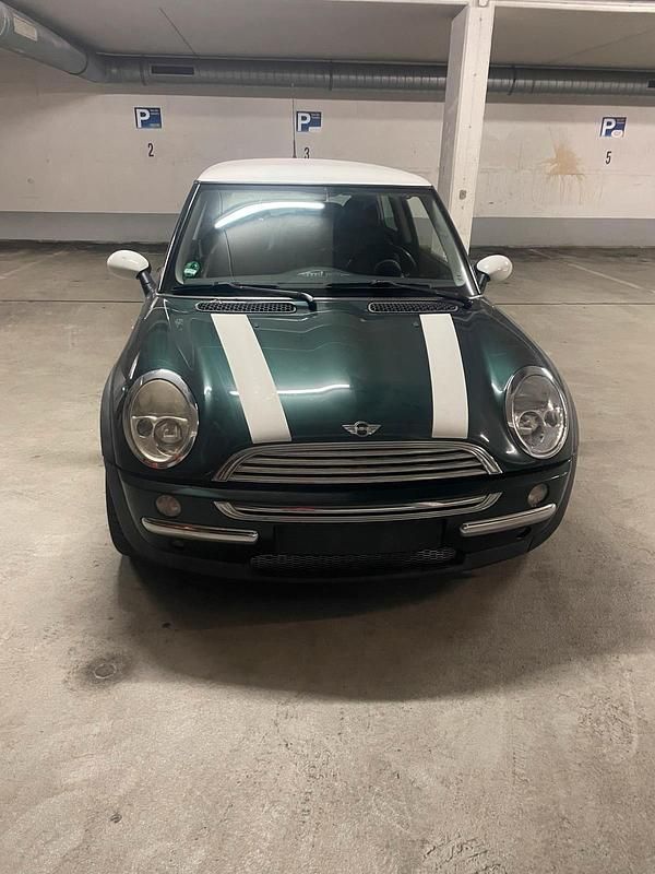 Grün Gebraucht 2002 Mini Cooper Kleinwagen | 1.600 € (Fairer Preis) - Bild 1/4