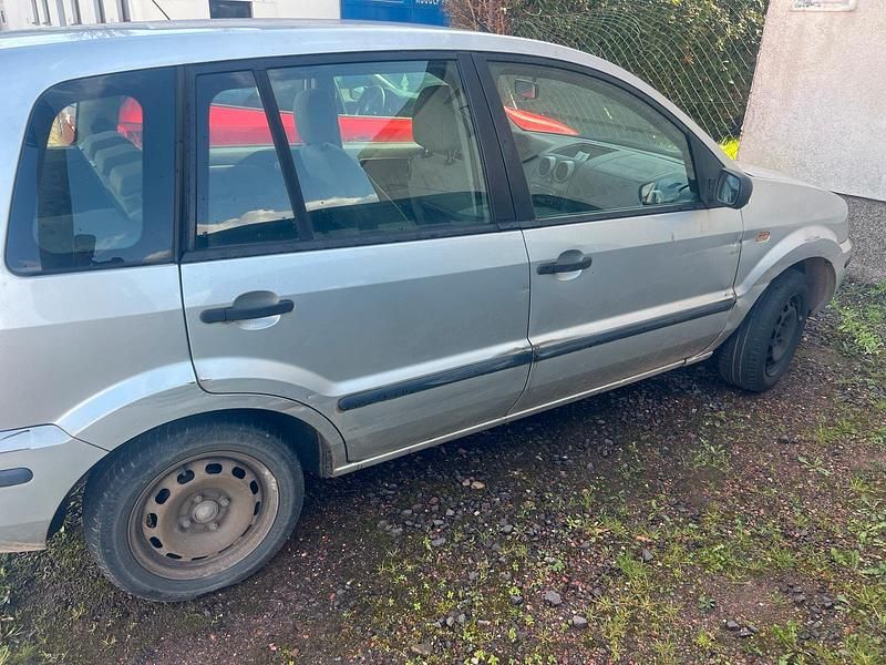 Gebraucht Ford Fusion 85 PS (62 kW) 2004 Gelb Kleinwagen