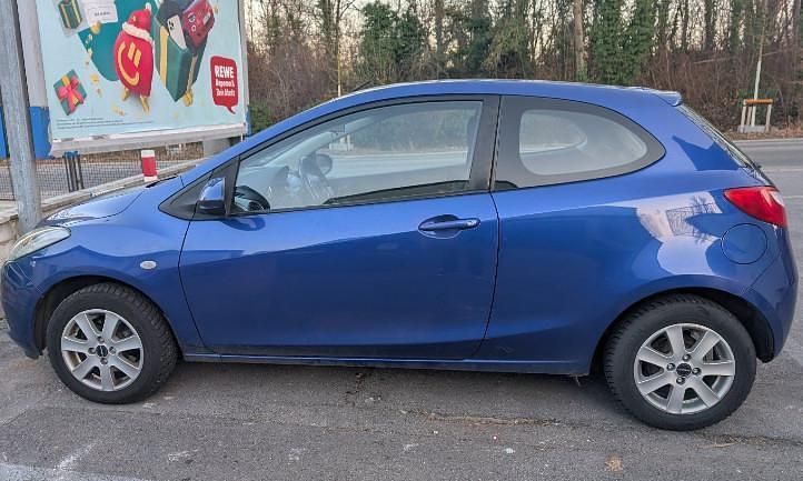 Gebraucht Mazda 2 86 PS (63 kW) 2008 Blau Limousine