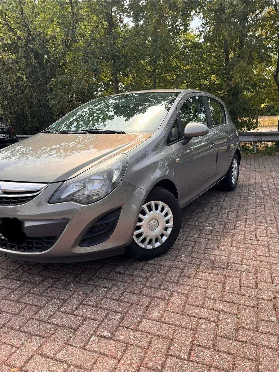 Gebraucht Opel Corsa Edition 87 PS (63 kW) 2013 Braun Kleinwagen