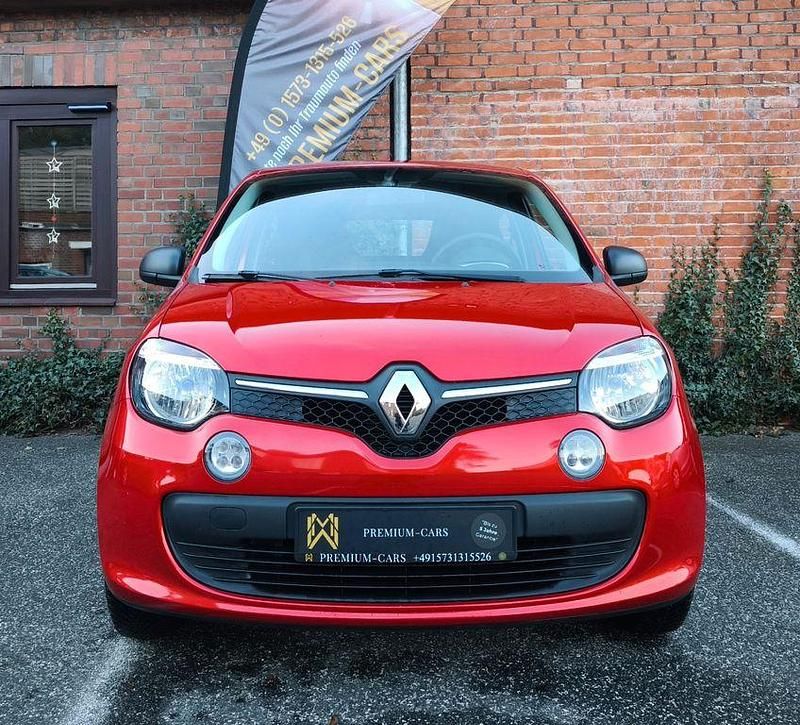 Gebraucht Renault Twingo Life 69 PS (50 kW) 2018 Feuerrot Kleinwagen