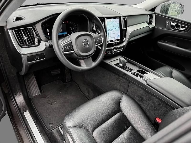 Usata Volvo XC60 Core 197 CV (144 kW) 2024 Grigio SUV