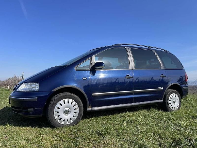Gebraucht VW Sharan United 157 PS (115 kW) 2009 Blau Van / Kleinbus