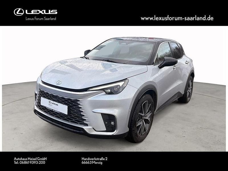 Gebraucht Lexus LBX 136 PS (100 kW) 2024 Silber SUV