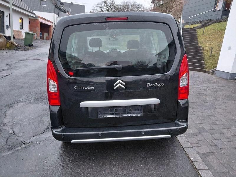 Gebraucht Citroën Berlingo 111 PS (81 kW) 2012 Schwarz Van / Kleinbus