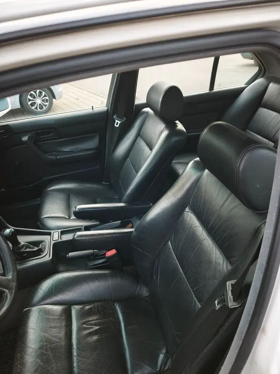 Gebraucht BMW 525 170 PS (125 kW) 1989 Weiß Limousine