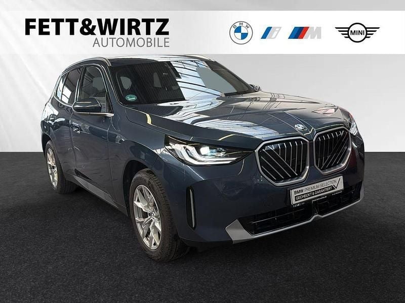 Arctic race blue metallic Gebraucht 2025 BMW X3 Sport Line SUV | 48.784 € (Superpreis) - Bild 1/3