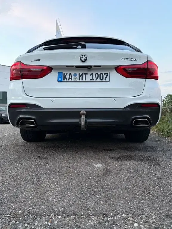 Gebraucht BMW 530 Sport Line 265 PS (194 kW) 2017 Weiß Kombi