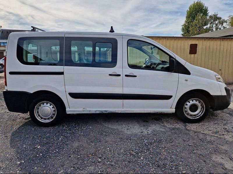 Weiß Gebraucht 2008 Peugeot Expert Van | 7.987 € - Bild 1/4