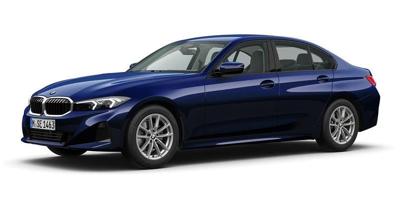 Blau Gebraucht 2024 BMW 318 Shadowline Limousine | 32.531 € (Guter Preis) - Bild 1/4