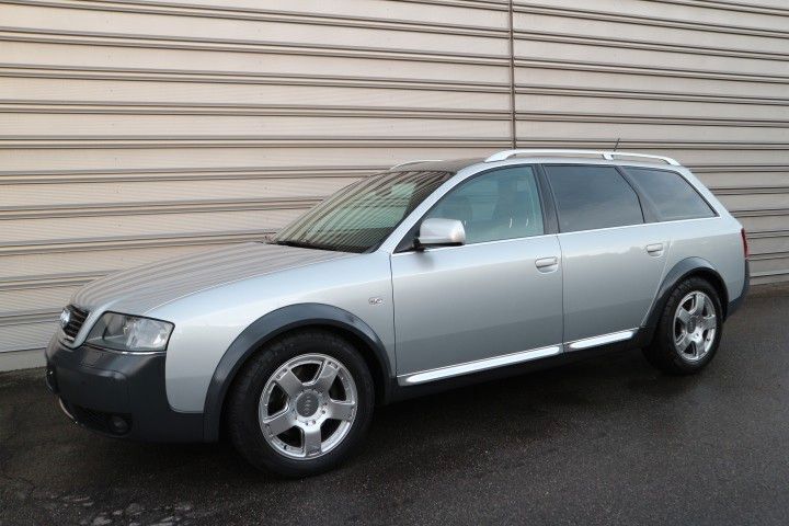 Silber Gebraucht 2002 Audi A6 Allroad Kombi | 25.990 € - Bild 1/4