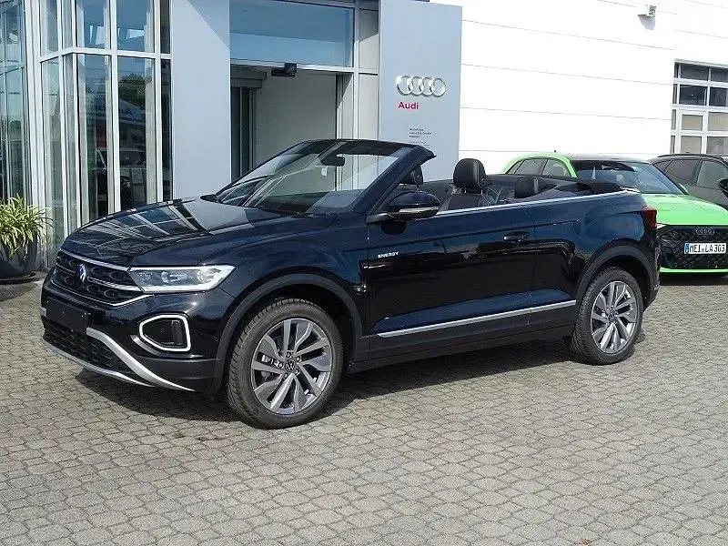 Gebraucht VW T-Roc Cabriolet 150 PS (110 kW) 2025 Schwarz Cabrio