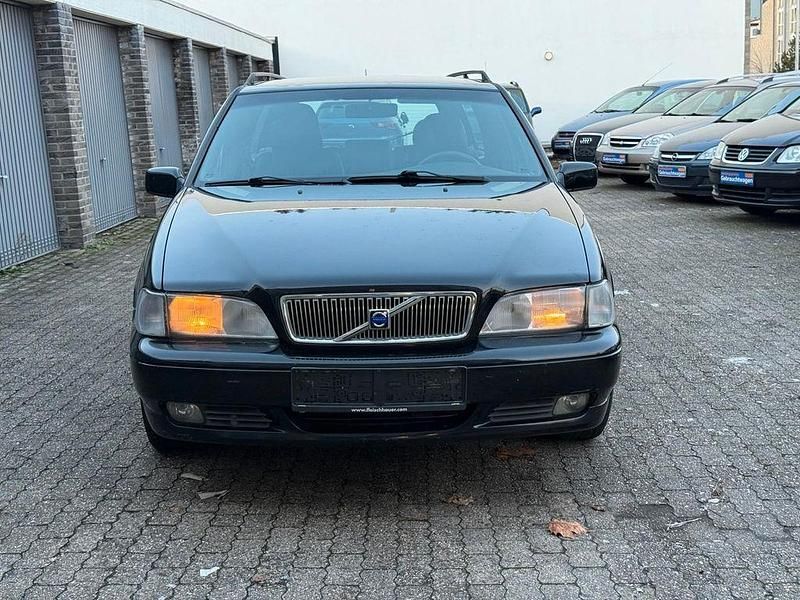 Gebraucht Volvo V70 193 PS (141 kW) 1998 Schwarz Kombi
